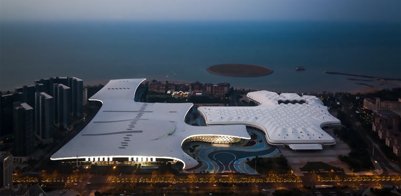 海南国际会展中心二期改扩建项目.jpg